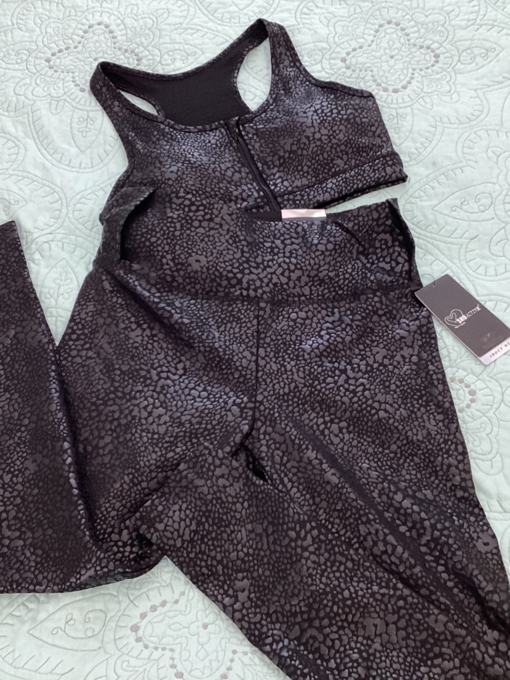 Sho Active, NEW WITH TAGS, size large, black, sports bra and leggings